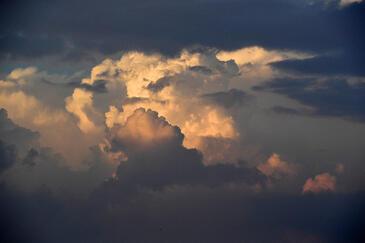 Cumulo Nimbus, Valensole, France.© Etienne Pierart